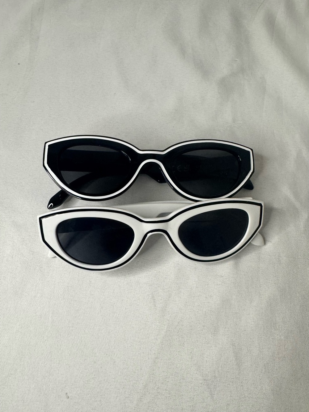 Retro Cat-Eye Sunglasses - Black & White Frame